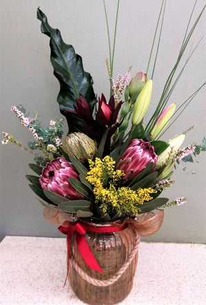 Native flowers Vase - Spring Hill Florist
